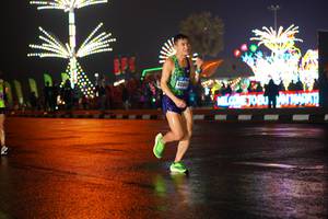 BIB: 4006
                            <button type="button" onclick="openModal(16155293)" class="btn btn-primary btn-sm float-right btn-popup" data-toggle="modal" data-target=".modal-high-quality">
                        <i class="fas fa-shopping-cart"></i> Add to Cart
                    </button>
                                            <button type="button" onclick="isThisMe(16155293, true)" class="btn btn-success btn-sm float-right btn-popup btn-isme hidden" data-toggle="tooltip" data-placement="bottom" title="นี่คือรูปของคุณใช่ไหม คลิกที่นี่เพื่อเอาเข้าอัลบั้ม">
                        <i class="fas fa-plus"></i> Add to album
                    </button>
                    <button type="button" onclick="isThisMe(16155293, false)" class="btn btn-warning btn-sm float-right btn-popup btn-isnotme hidden">
                        <i class="fas fa-ban"></i> Remove from album
                    </button>